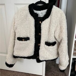 Black/white Fleece Jacket